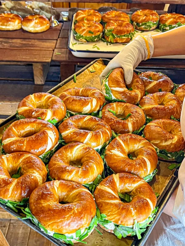 ▲런던 베이글 뮤지엄의 시그니쳐 베이글. (사진제공=롯데쇼핑)