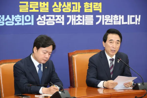 ▲더불어민주당 박수현 수석대변인이 2일 서울 여의도 국회에서 기자간담회를 하고 있다. (연합뉴스)